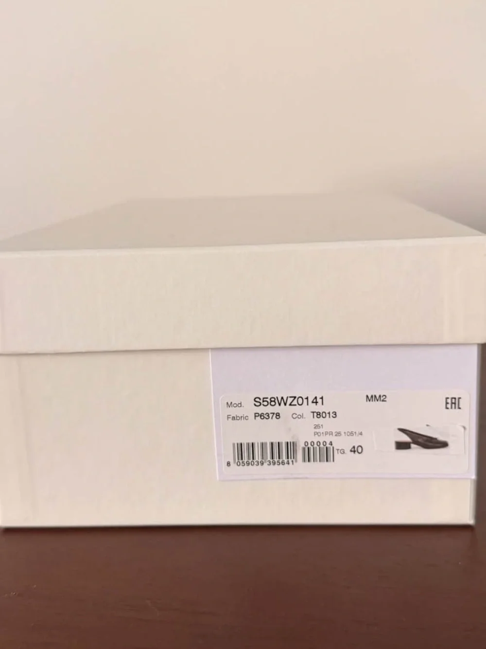 Maison Martin Margiela Black Tabi Split-Toe Ballet Flats - Picture 7 of 7